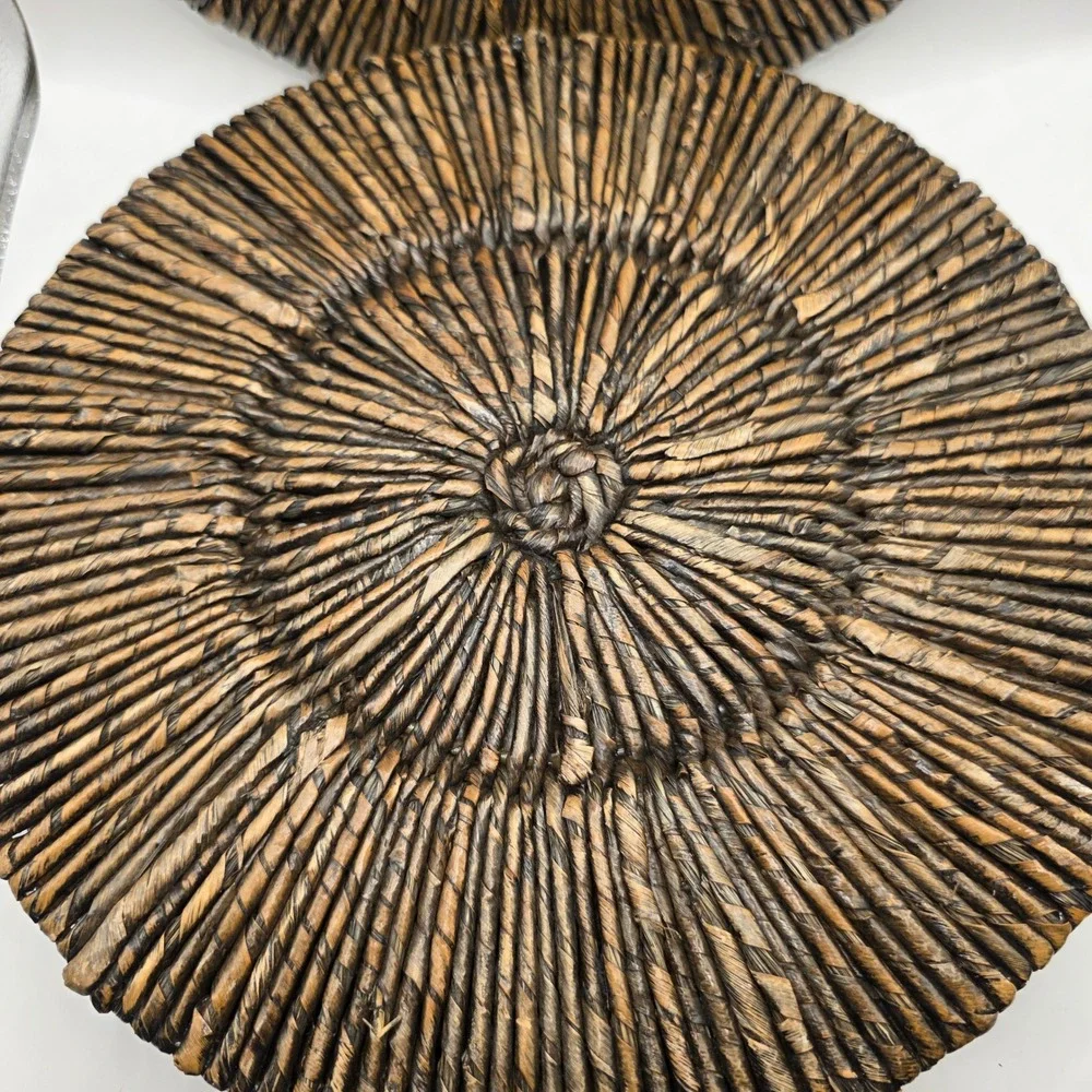 Pottery Barn Malibu Handwoven Seagrass Charger Plates Set of 4 Dark Brown 13 in